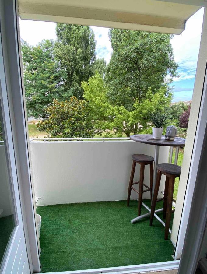 Superbe Appartement Au Calme Avec Parking Gratuit. Мериньяк Екстер'єр фото